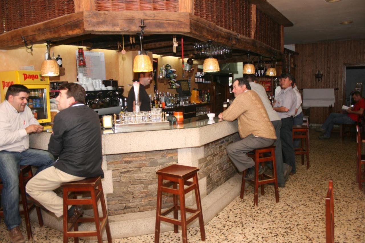 Hotel A Taberna De Vento Lalín Zewnętrze zdjęcie