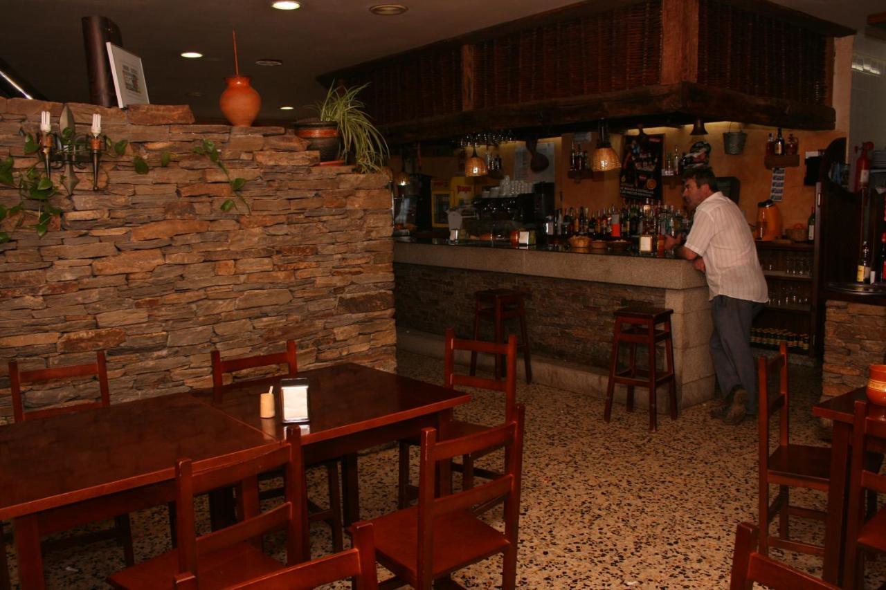 Hotel A Taberna De Vento Lalín Zewnętrze zdjęcie