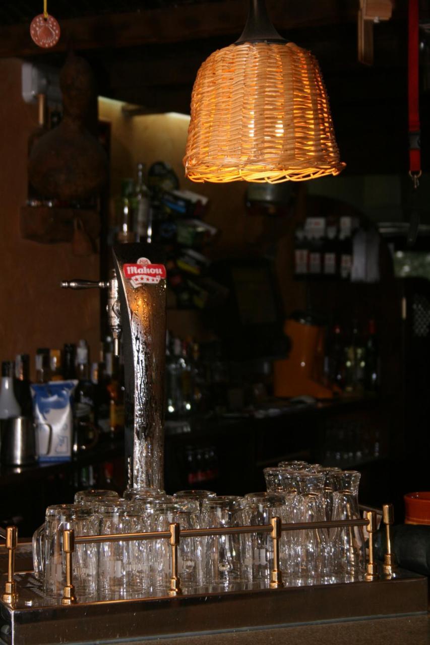 Hotel A Taberna De Vento Lalín Zewnętrze zdjęcie