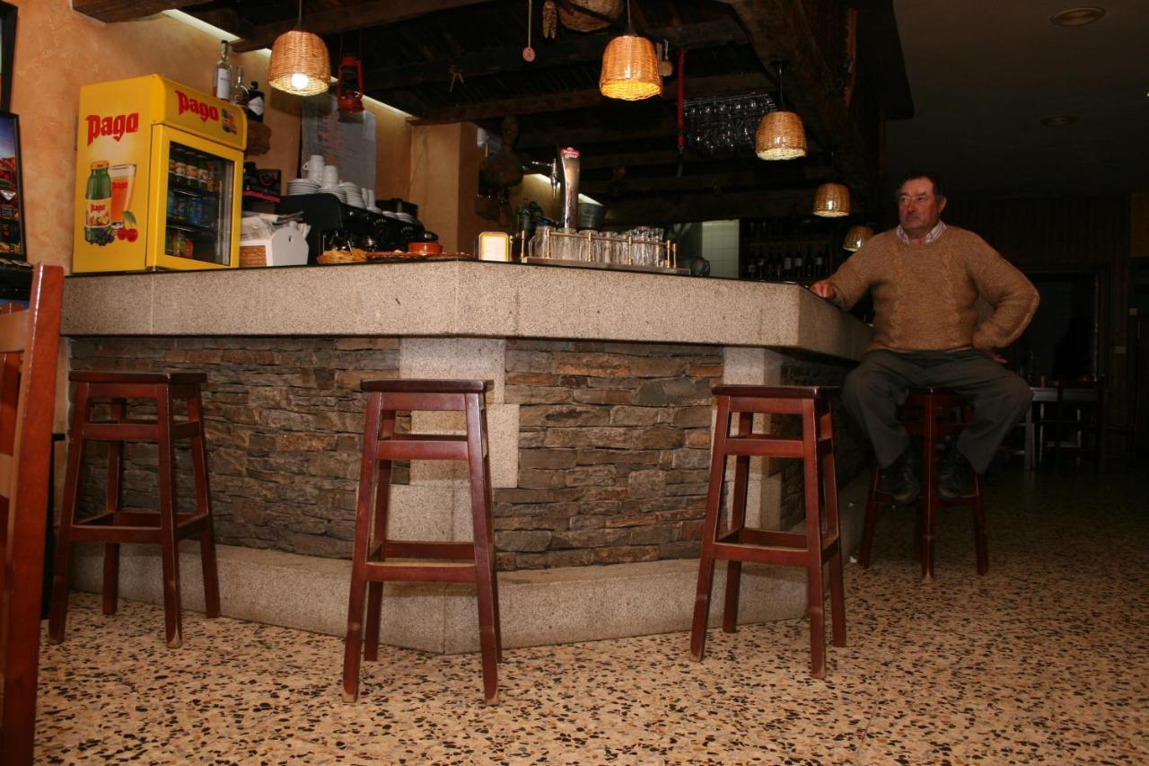 Hotel A Taberna De Vento Lalín Zewnętrze zdjęcie